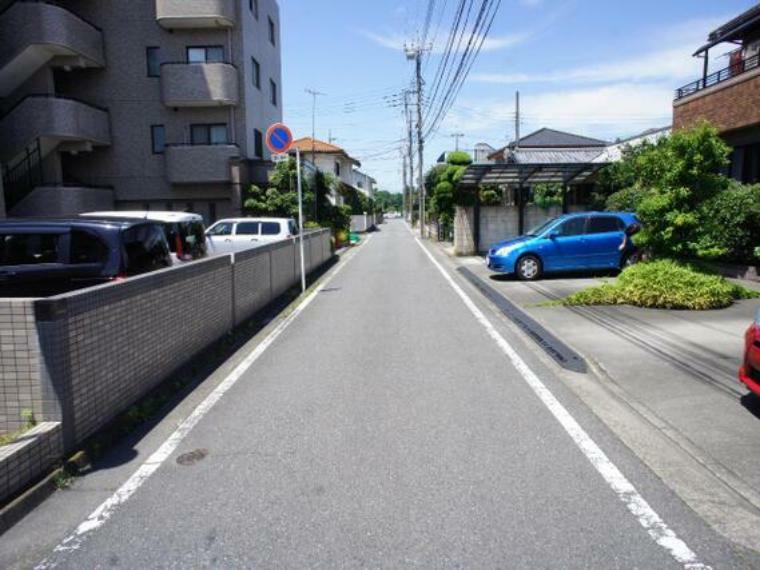 前面道路です。