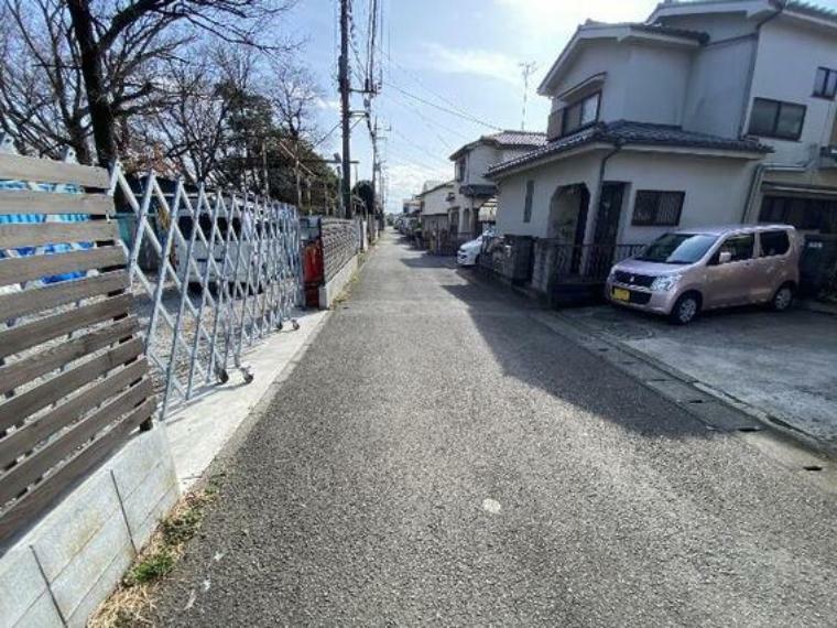 前面道路です。