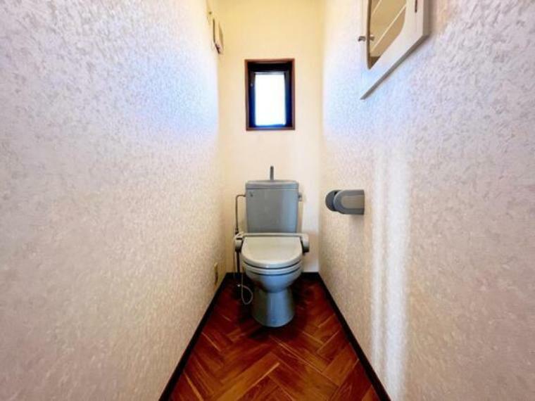 トイレは各階にございますので、朝の忙しい時間などに便利ですね。