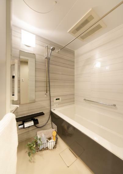 浴室暖房換気乾燥機付きユニットバス