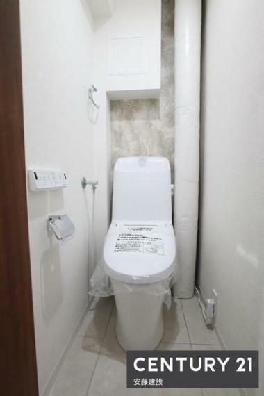 【　トイレ　/　toilet　】<BR/>ウォッシュレット付きトイレ