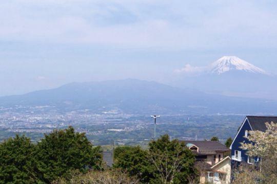 晴れた日には駿河湾・富士山を眺望します