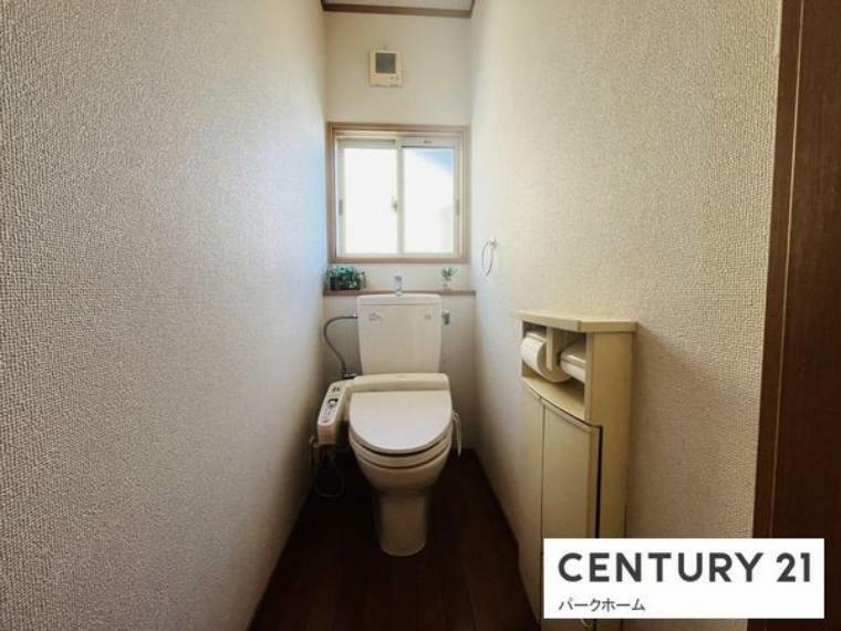 【2階トイレ】<BR/>2階にもトイレを完備しているので便利です！