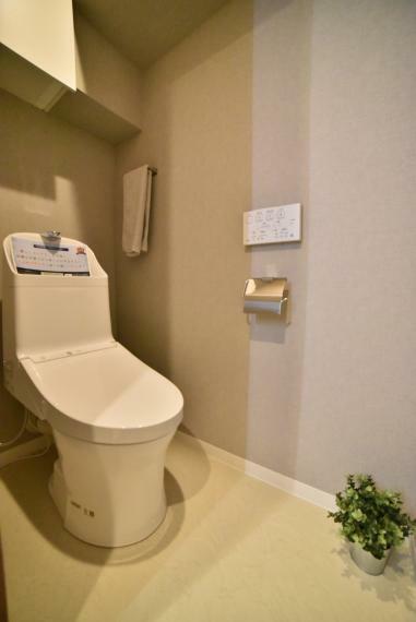 【同社施工例】トイレは暖房便座、ウォシュレット付きでいつでも快適！