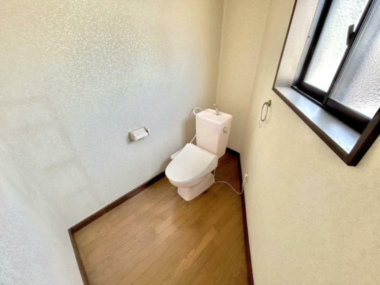 広々スペースを確保しているトイレはトイレ空間の常識が変わりますね