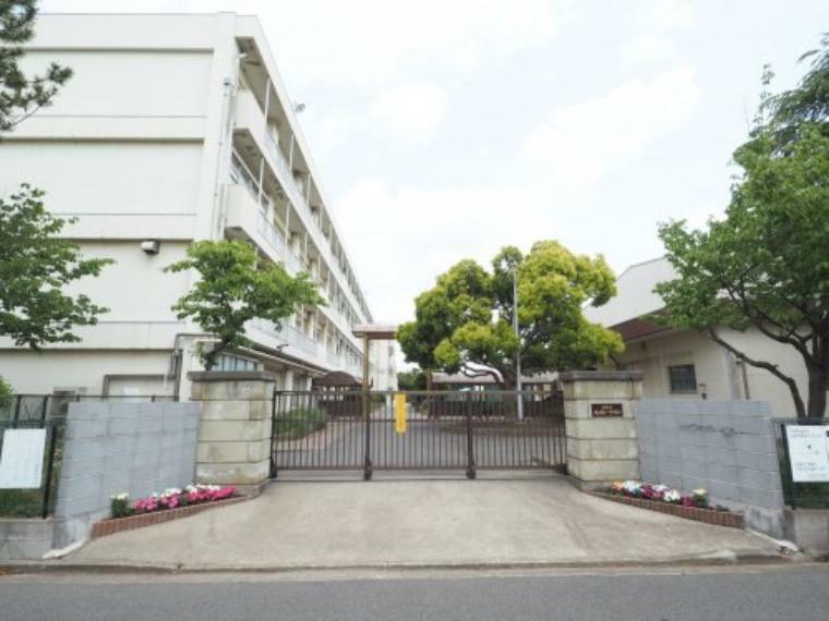 【中学校】千葉市立高洲中学校まで243m
