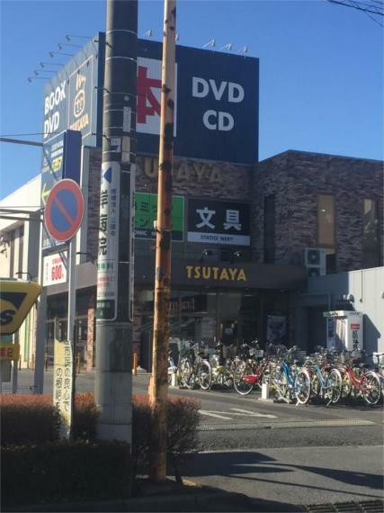 TSUTAYA　鶴ヶ島店