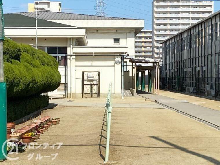 大阪市立長吉中学校 徒歩23分。