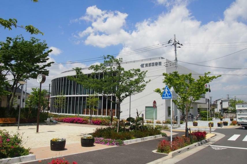 【図書館】江戸川区立東部図書館まで351m