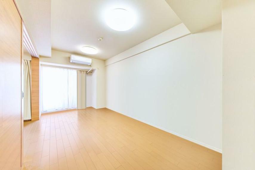 ※画像はCGにより家具等の削除、床・壁紙等を加工した空室イメージです。