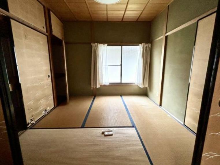 （リフォーム前写真）1階4.5畳の和室は、押入れを解体して、5.5帖の洋室に変更する予定です。また、クローゼットも新設する予定です。