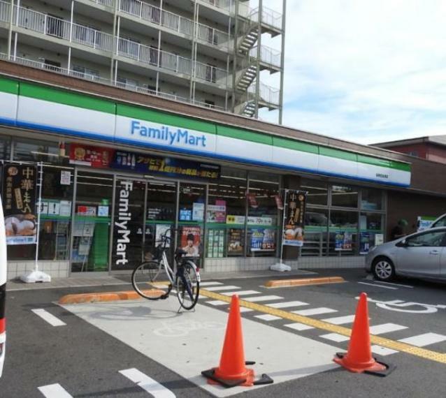 ファミリーマート稲穂姫島通店