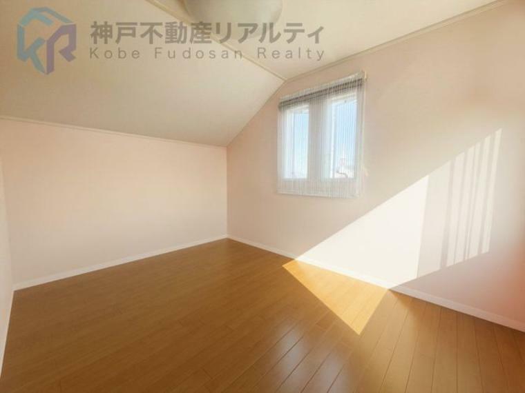 家具けし加工写真です 全館空調 掘りごたつ付きの和室がございます！
