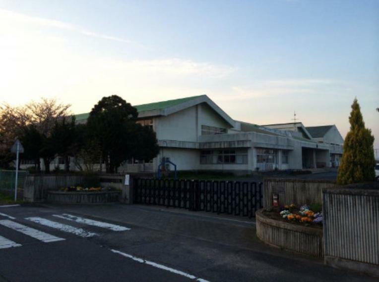 【小学校】加須市立元和小学校まで2299m