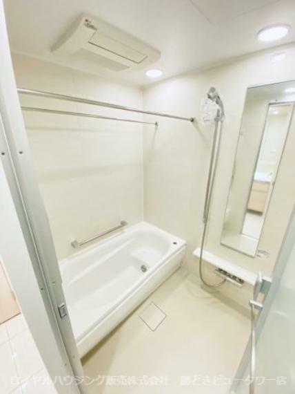 1418サイズオートバス、 ミストサウナ機能付きTES式浴室暖房乾燥機あり