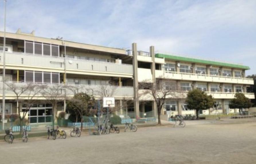 【小学校】鴻巣市立田間宮小学校まで1358m