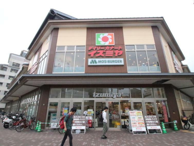 デイリーカナートイズミヤ堀川丸太町店