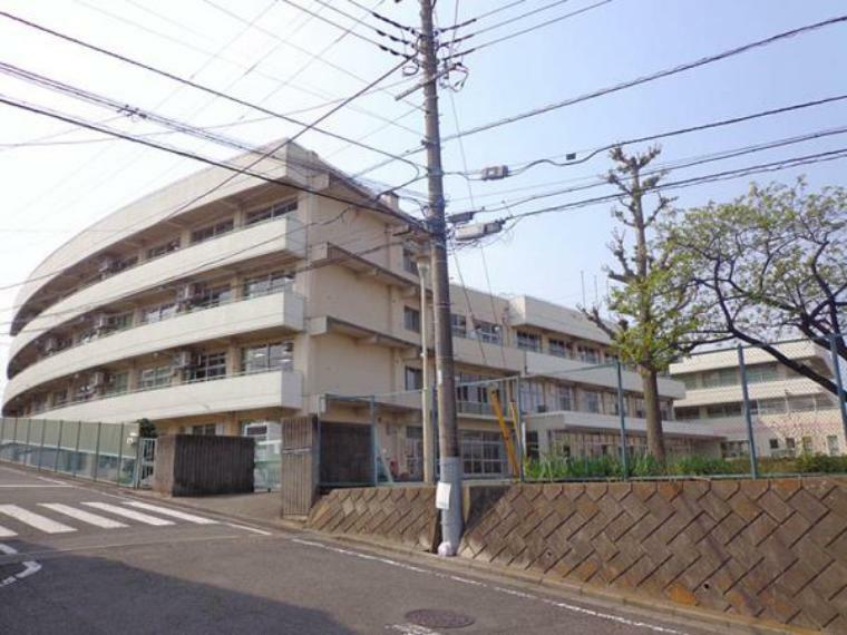 成瀬中央小学校