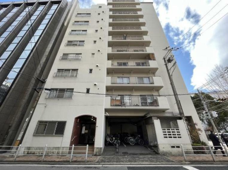 大阪メトロ中央線「阿波座」駅より徒歩6分に立地のマンションです！