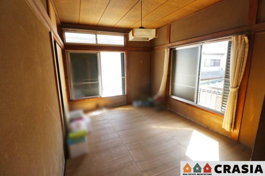 2階和室です。畳は音を吸い込んでくれるので防音効果があります。元気なお子さまの遊び場所として最適な空間ですね（2024年5月撮影）