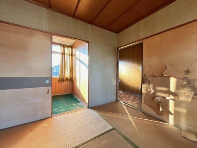 【リフォーム中】和室は洋室に改装していきます。扉や収納も和洋改装していきます。