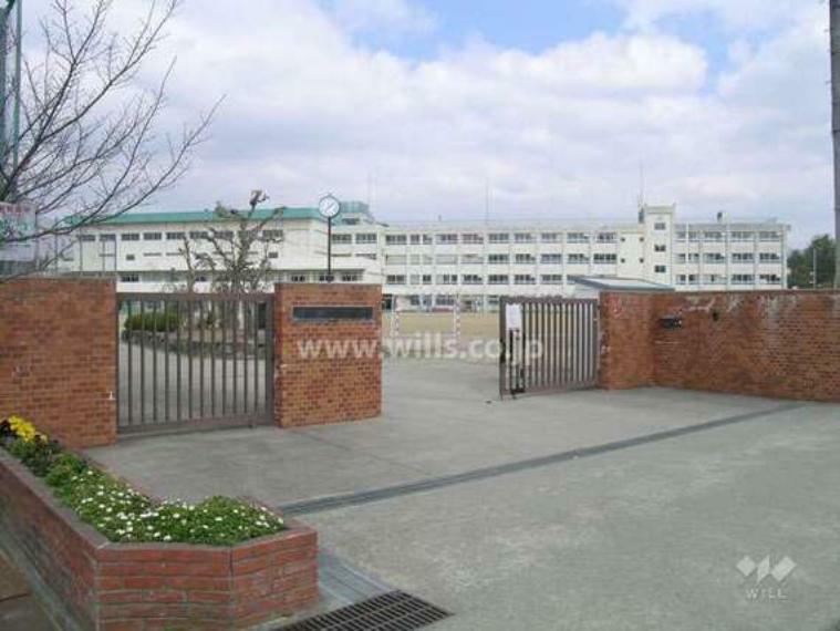 緑台中学校［公立］の外観