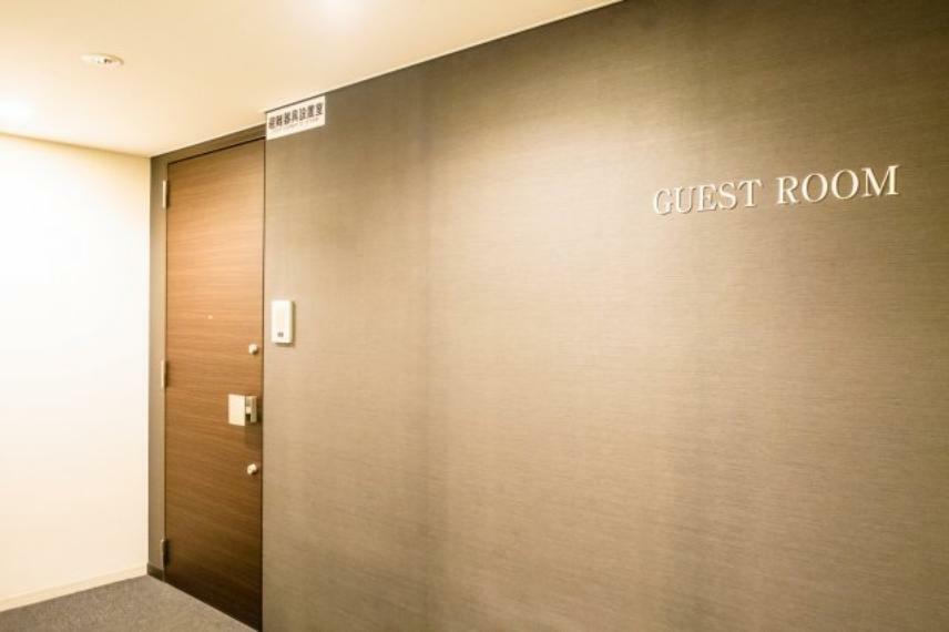 【ゲストルーム入口】2階のゲストルームに加え、34階にもスカイゲストルームが2部屋ございます！