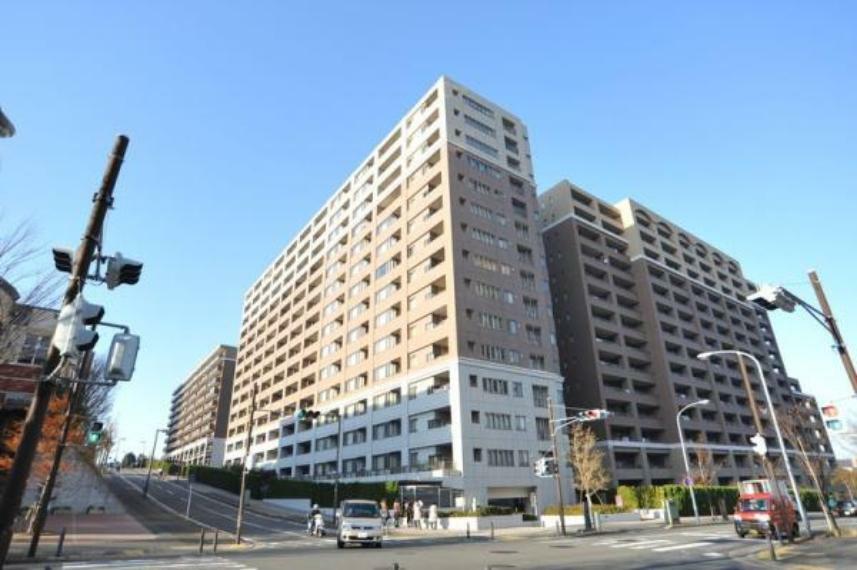 ビーコンヒル能見台センターヒルE館(3LDK) 8階の外観