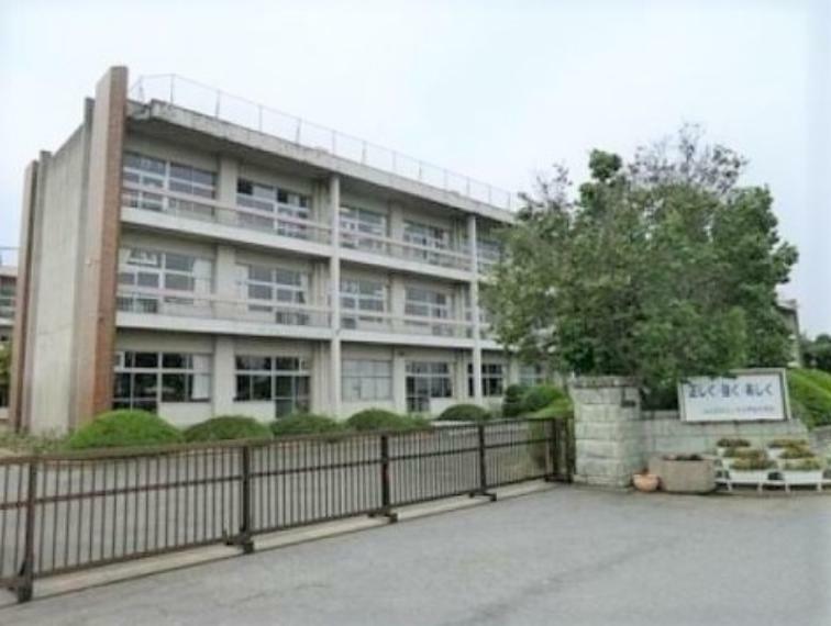 【中学校】つくばみらい市立伊奈中学校まで3513m