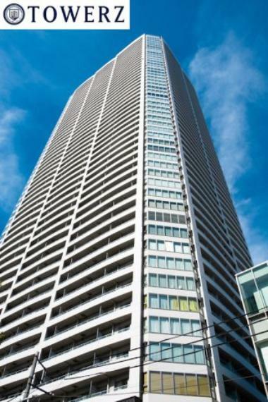【外観】地上53階建て！街と都ともに、未来を奏でる麗しき白亜のランドマークタワー!!
