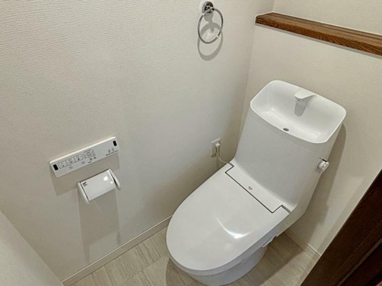 温水洗浄機能付き・暖房便座機能付きのリフォーム済トイレです<BR/>（トイレ新品交換済）