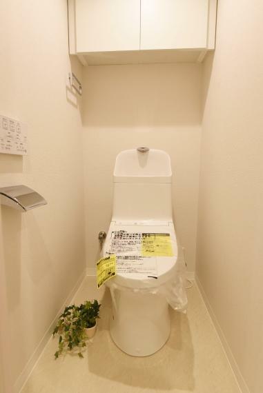 《同社施工例》トイレは暖房便座ウォシュレット機能付きで快適にお使いいただけます！