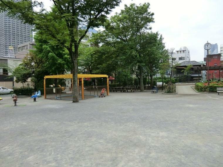 月島第一児童公園