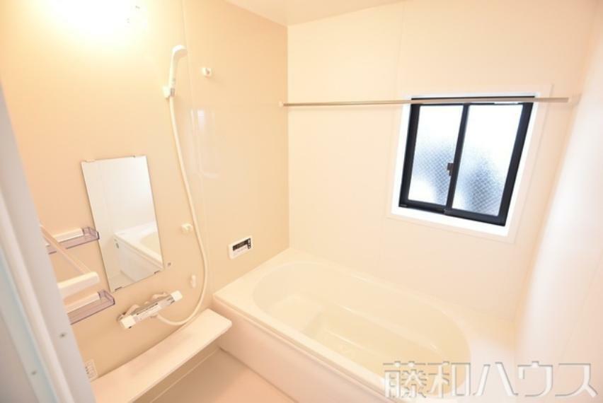浴室　【名古屋市西区こも原町】