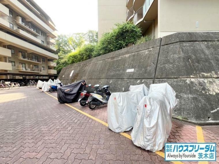 設備 バイク置き場