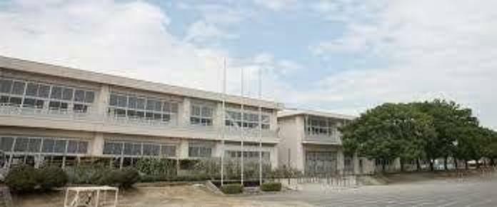 童浦小学校