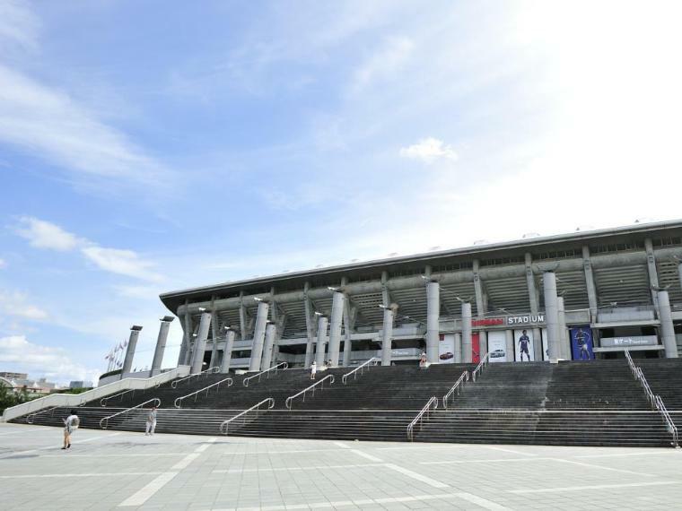 日産スタジアム（横浜国際総合競技場）（横浜マリノスのホームスタジアム。 FIFAワールドカップ本大会も開催された会場でもあります。）