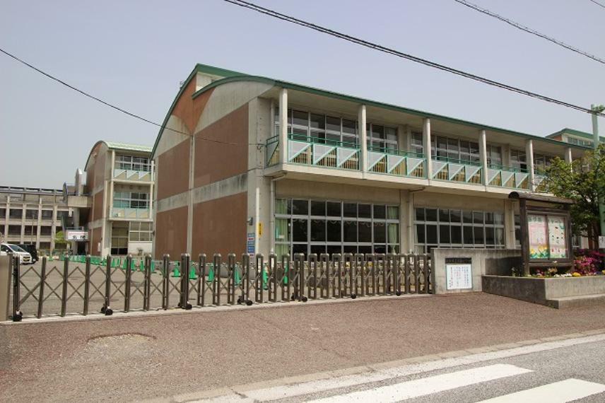 【小学校】江陽小学校まで465m