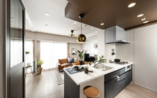 LIVING ＆ DINING KITCHEN