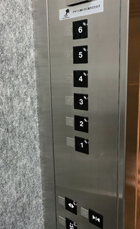 非接触エレベーター