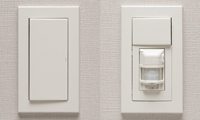 ワイドスイッチ＆人感センサー付き玄関照明スイッチ
